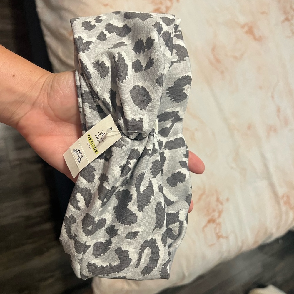 Aerie headband